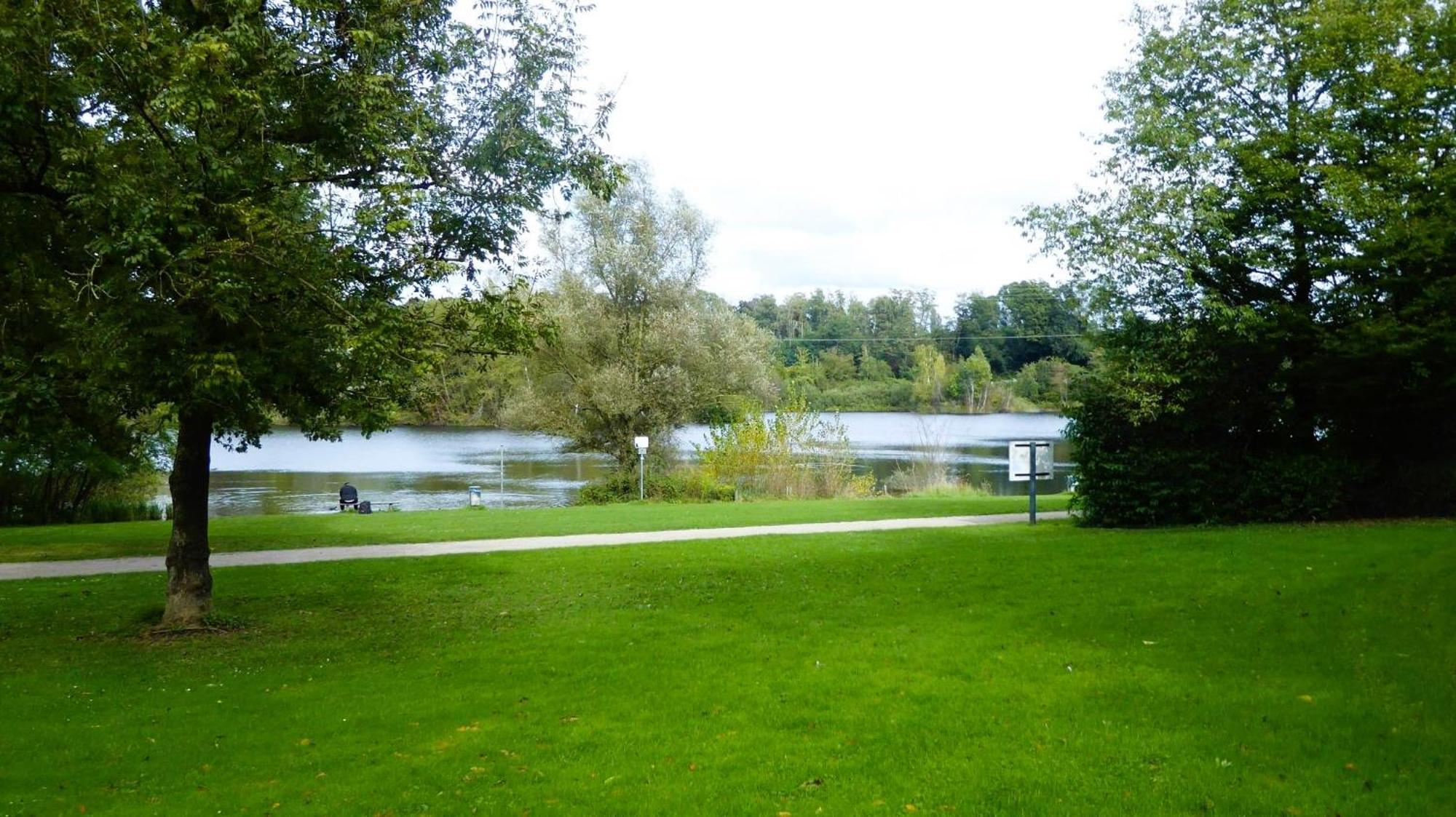 Die Villa, Zimmer 17, Dz Leverkusen Zewnętrze zdjęcie