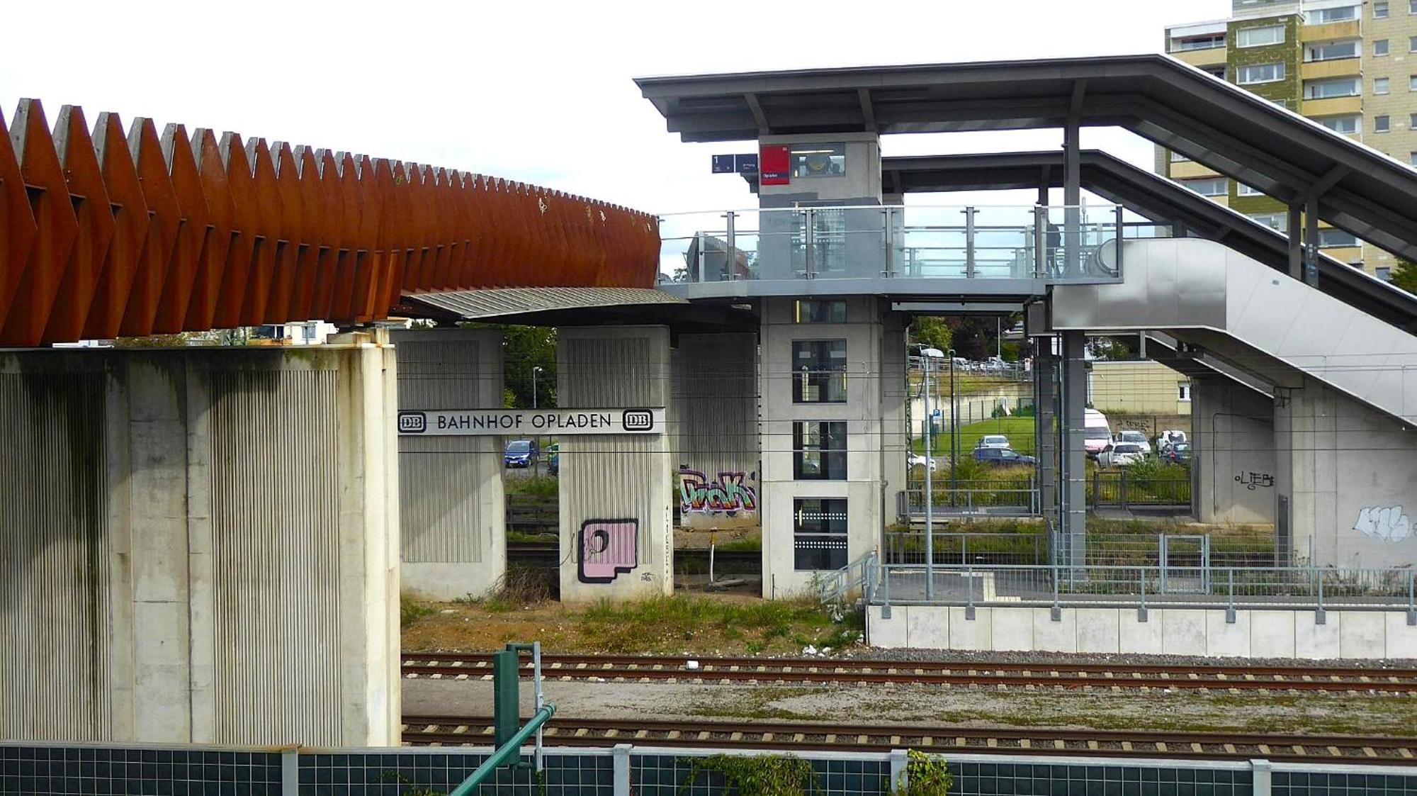 Die Villa, Zimmer 17, Dz Leverkusen Zewnętrze zdjęcie